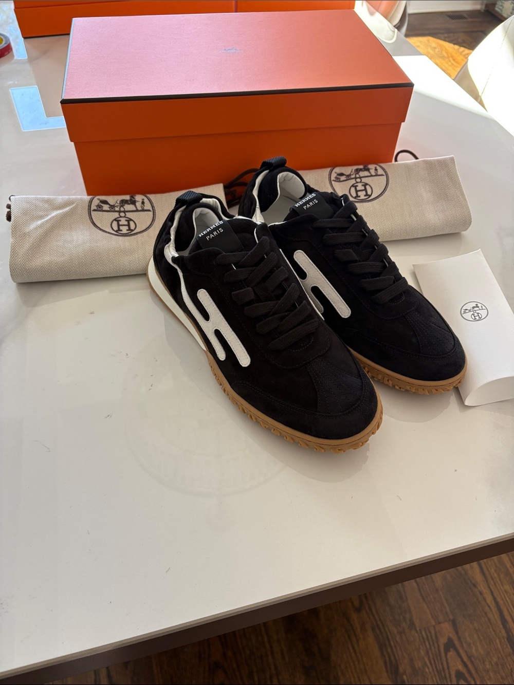 Hermes jet Black and White Suede Low-Top Sneakers - Picture 2 of 9